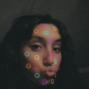 Meet your Posher, Alyssa